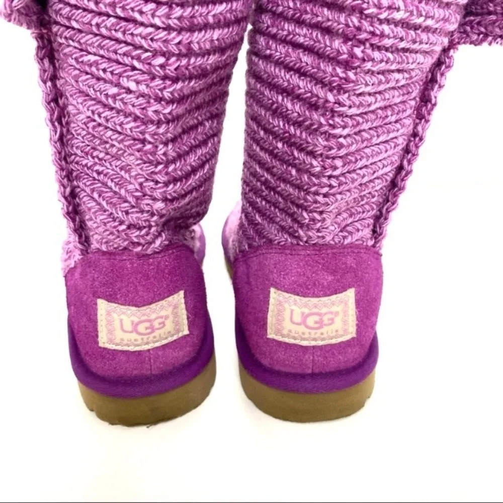 UGG classic cardy
